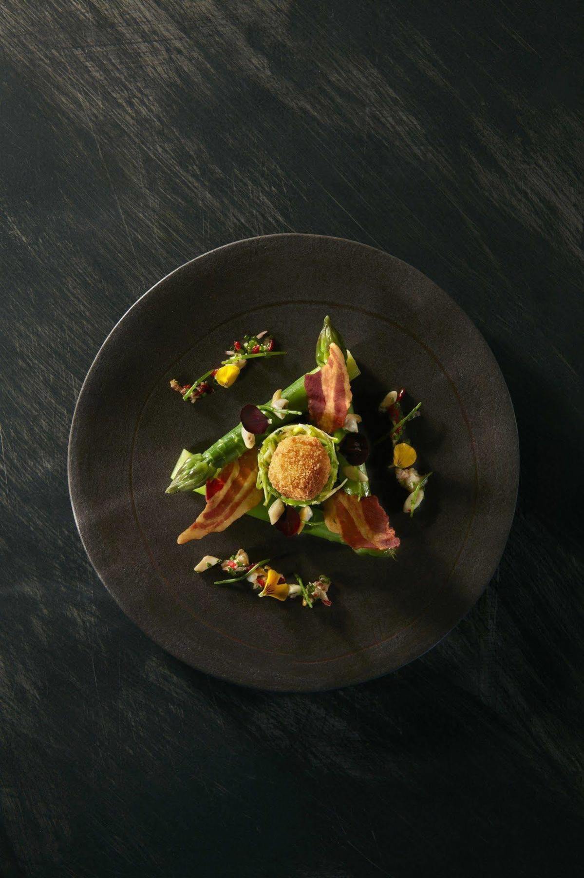 Logis Hotel - Restaurant Maison Claude Darroze Langon  Exteriör bild